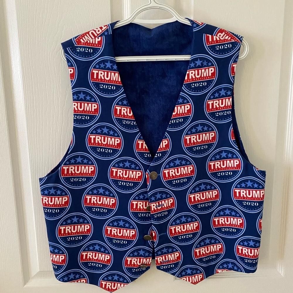 Trump 2020 vintage men’s vest size large